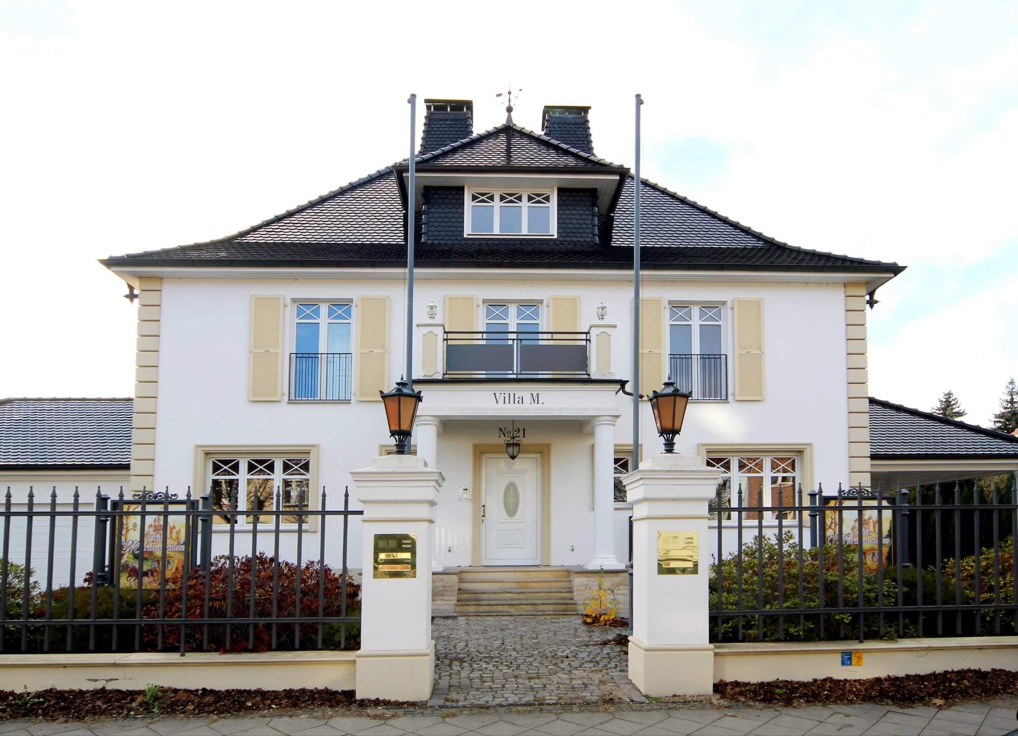 dr-lehner-immobilien-villa-frontal