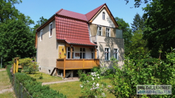 Ruhiges Wohnen in zentraler Lage! Idyllisches Einfamilienhaus mit Villencharakter, 16827 Neuruppin / Alt Ruppin, Einfamilienhaus