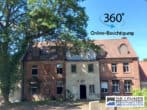 PROVSIONSFREI für Käufer! Entkerntes Gutshaus mit Wald als Flächendenkmal - Frontansicht